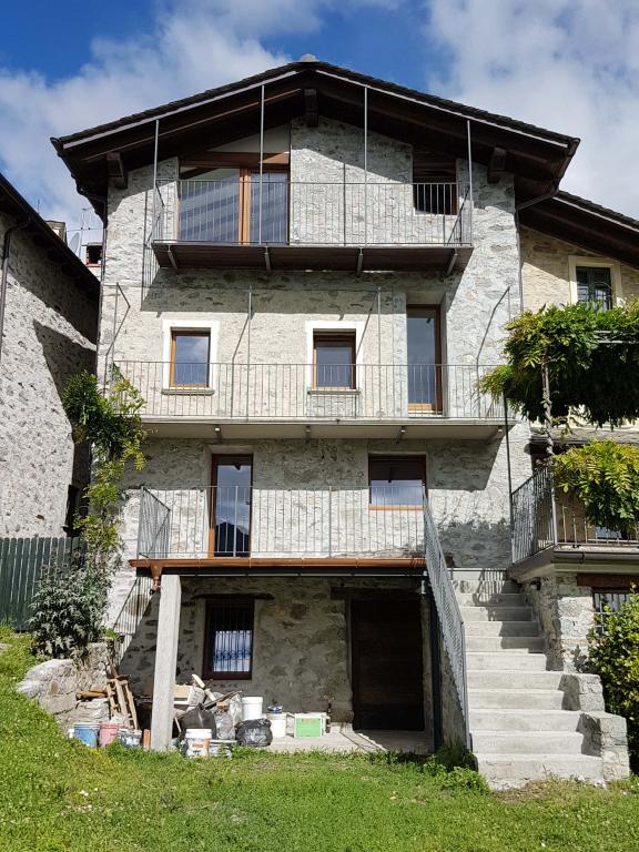 Recupero fabbricato a Chempo